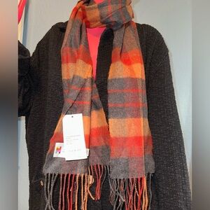 JOHN HANLY 100% Extra Fine Merino Wool Scarf